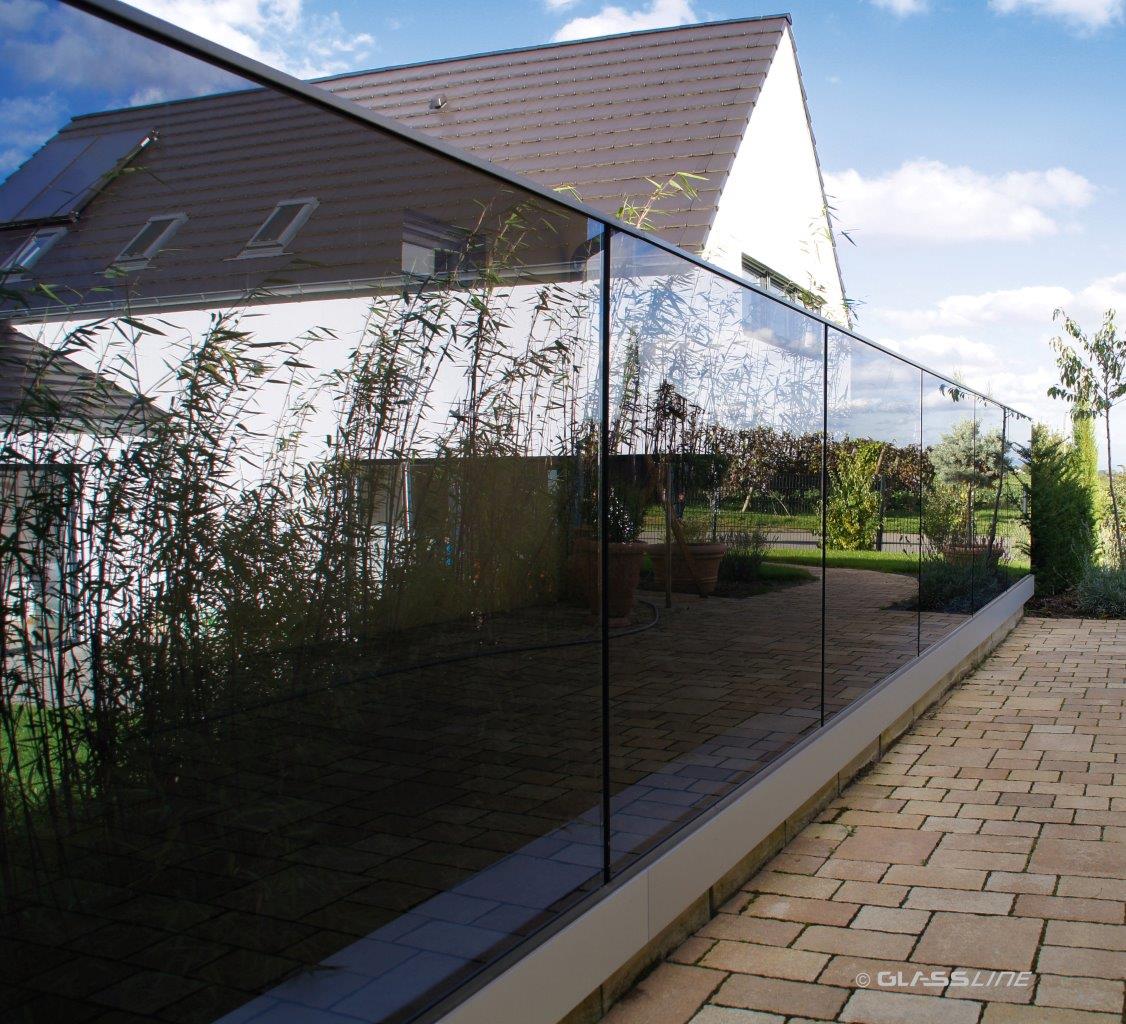 BADER Glastechnologie I Sichtschutzwand DAVENTO